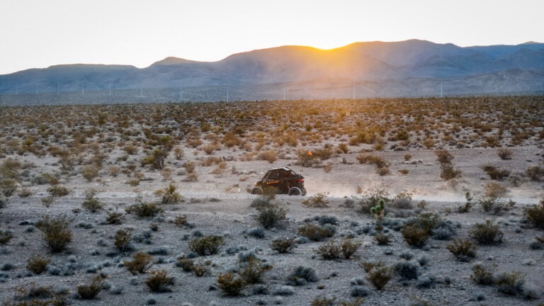 Corporate retreats Mojave Desert Las Vegas, Team building off-road tours Vegas, Mojave Desert corporate adventure retreats, Las Vegas off-road team bonding activities, Unique corporate retreats near Las Vegas, Corporate Retreats in the Mojave Desert